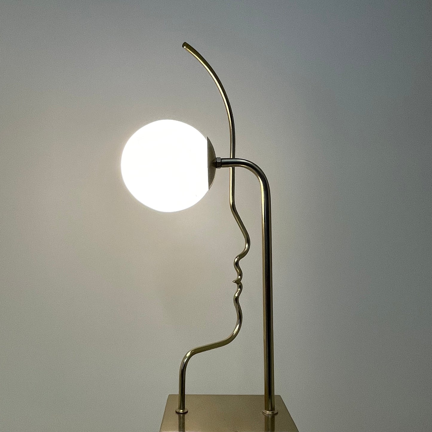 Face Lamp